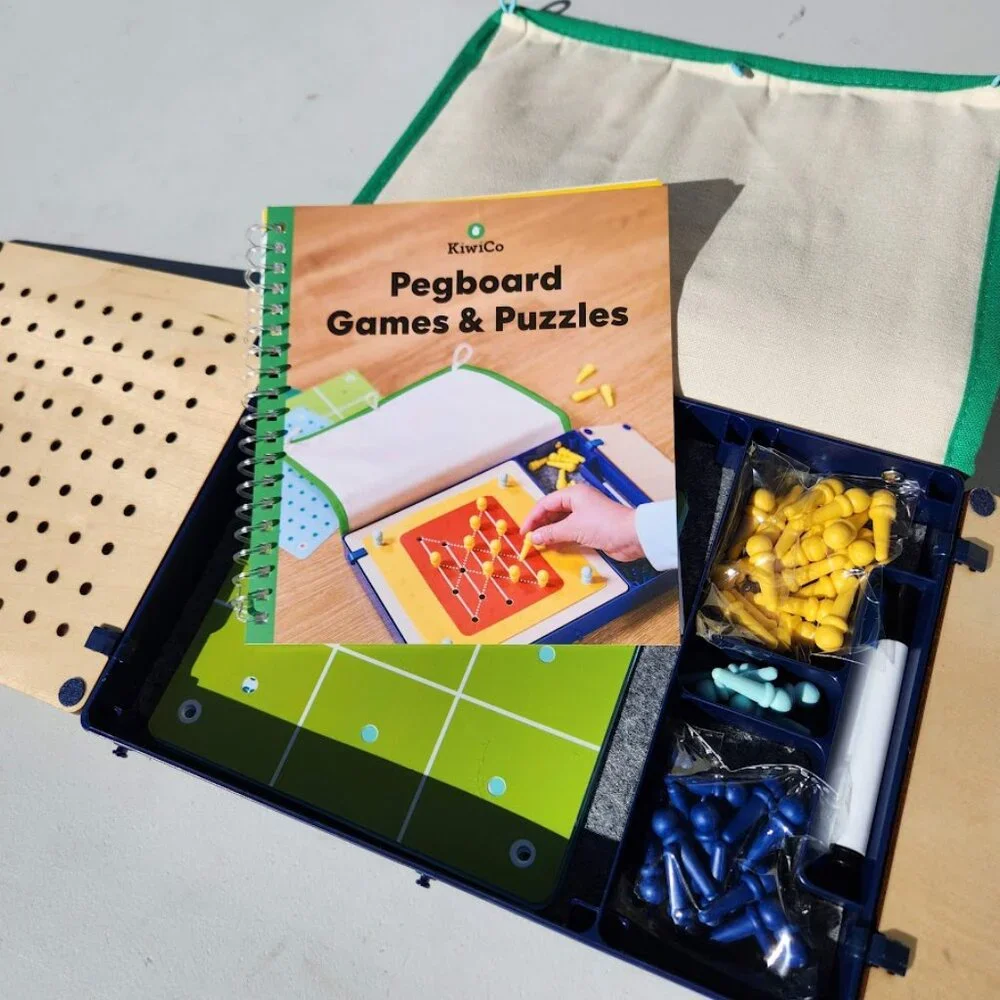 NEW KiwiCo. Kiwi Co. Pegboard Games Puzzles Travel Board Games Case Party Deskto - Picture 7 of 15